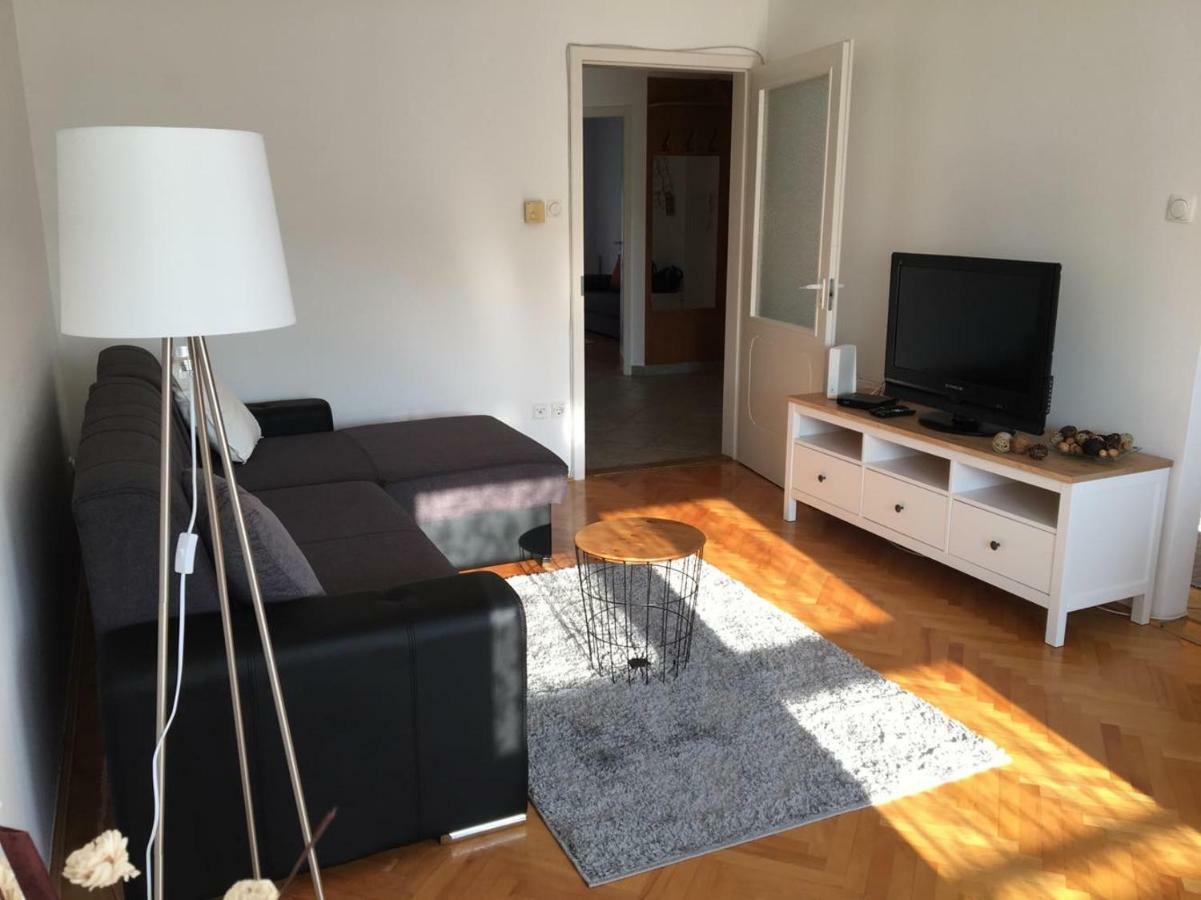 Appartamento Gold Sopron Esterno foto